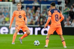 巴塞罗那核心缺席下库蒂尼奥回归，球队如何调整进攻策略？